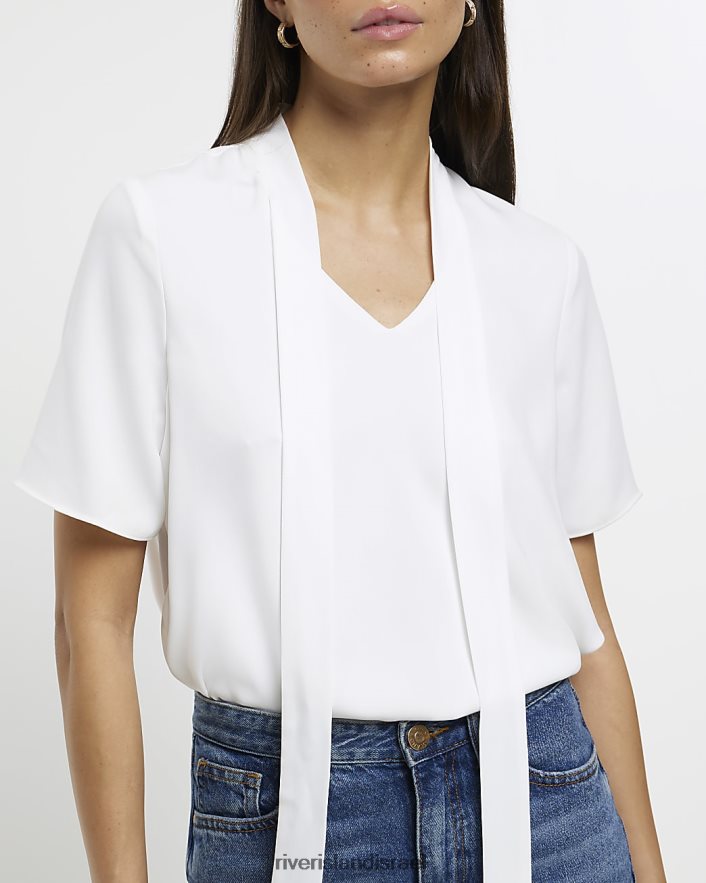 לבוש River Island חולצת טריקו עם שרוולים קצרים עם פפיון לבן נשים BDZ4081097