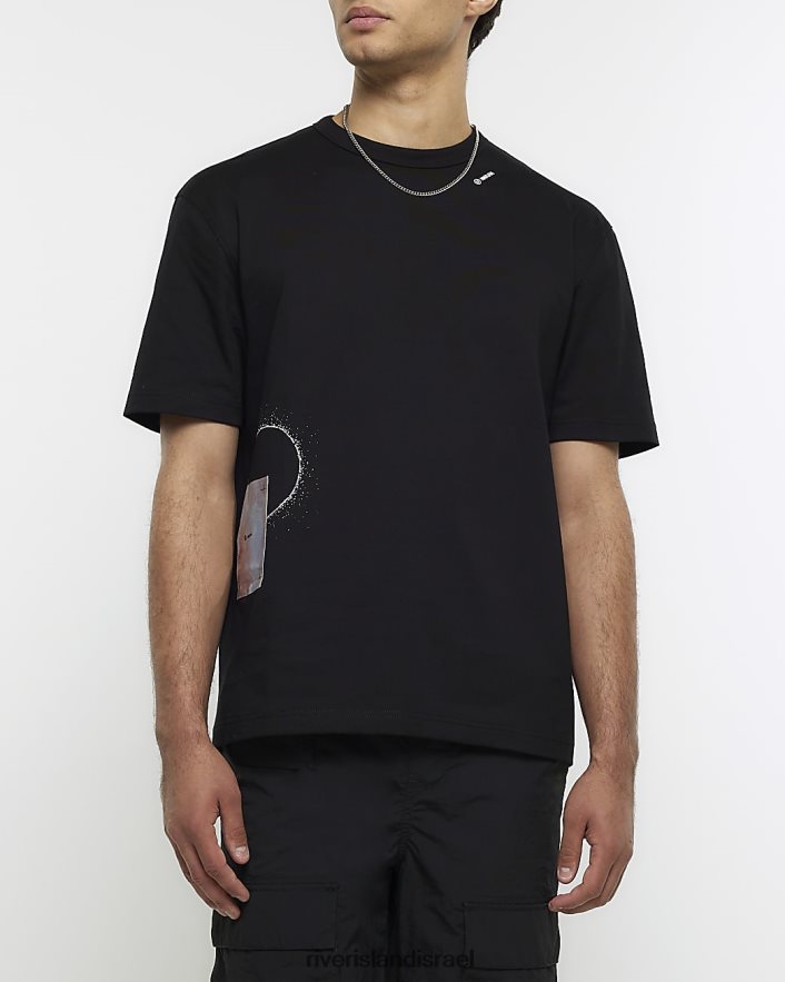 לבוש River Island חולצת טריקו עם תיקון גרפי בכושר רגיל שָׁחוֹר גברים BDZ4085392