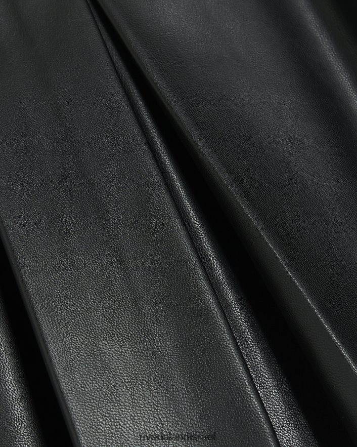 לבוש River Island חצאית קפלים מעור מלאכותי שָׁחוֹר בנות BDZ4086177